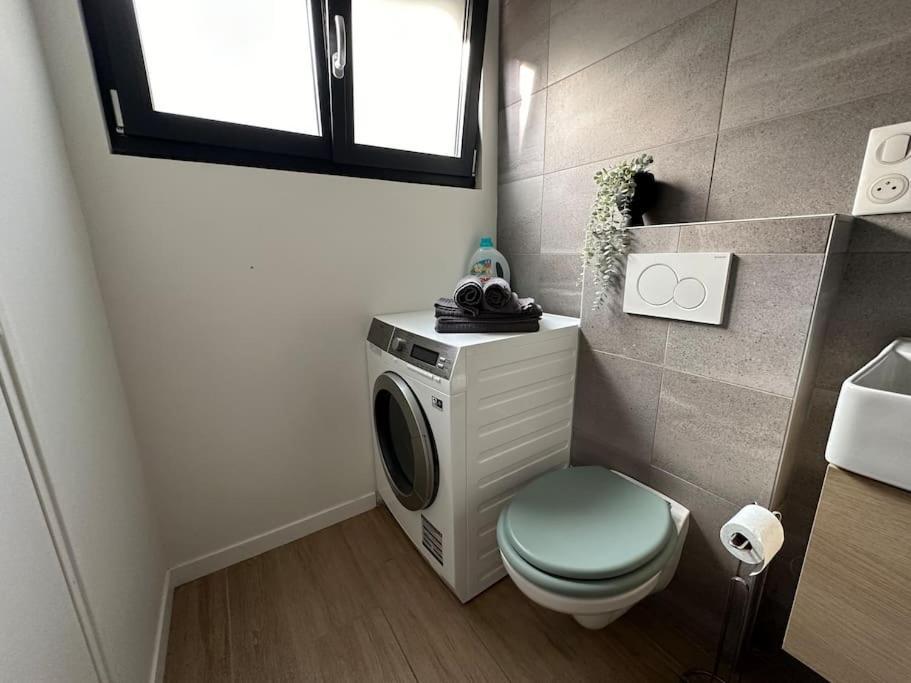 Appartement Lumineux T2 Avec Terrasse Proche Parc Saint-pierre Amiens